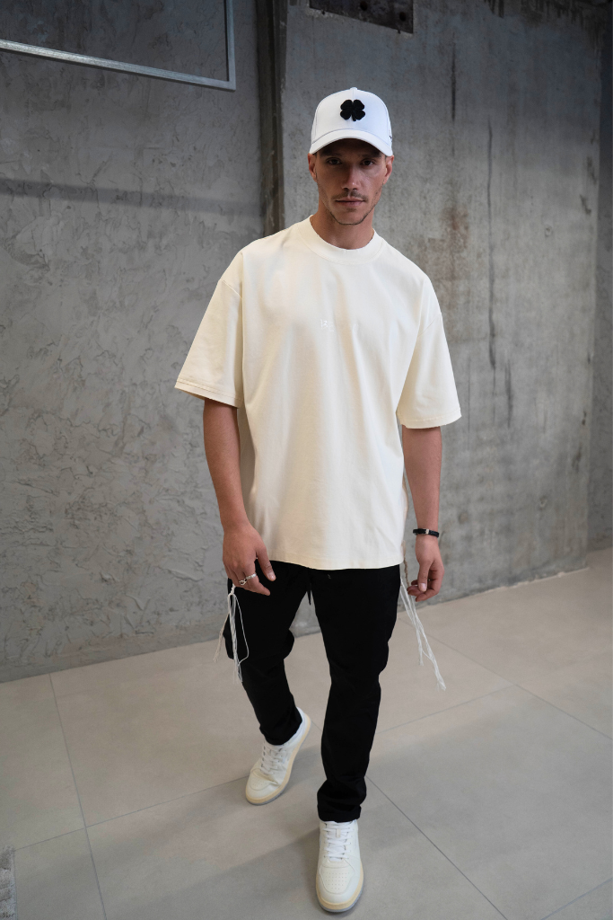 True Identisty | Pre-order | Delivery 3–15 days | Availability can be checked